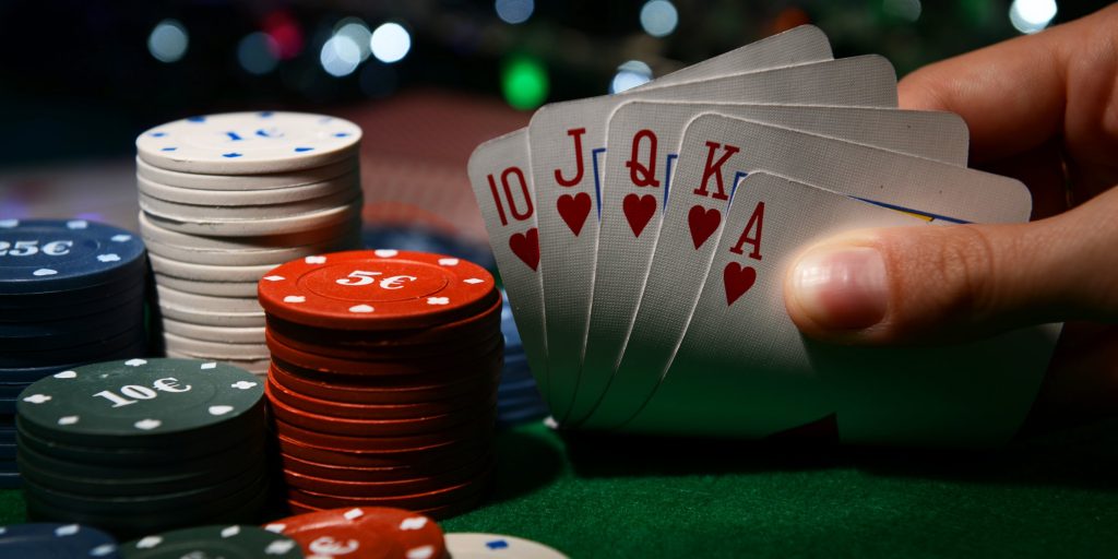 Tactics to Learn How to Win Poker Games Online